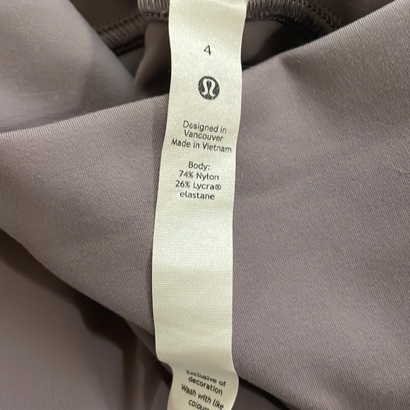 Lululemon Align Leggings - Picture 3 of 3